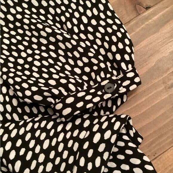 ADRIANNA PAPELL SIZE LARGE BLACK & WHITE POPOVER LONG SLEEVE BLOUSE - Picture 5 of 7